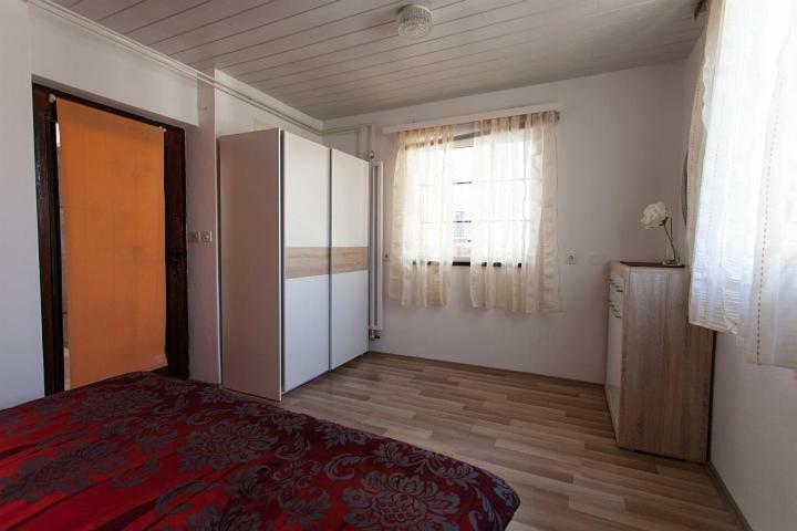 Apartman M&S Njivice Kültér fotó